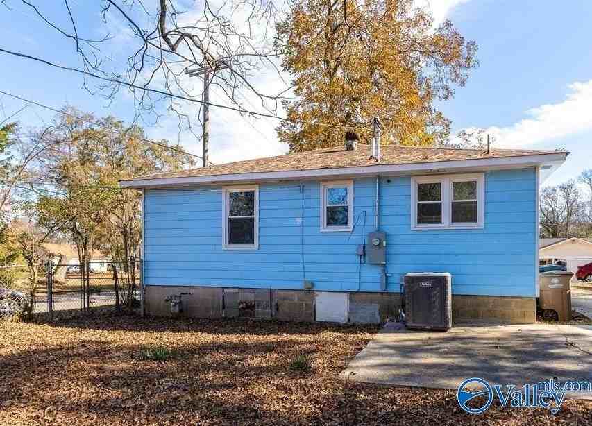 401 12th Ave - Photo 4 of 23