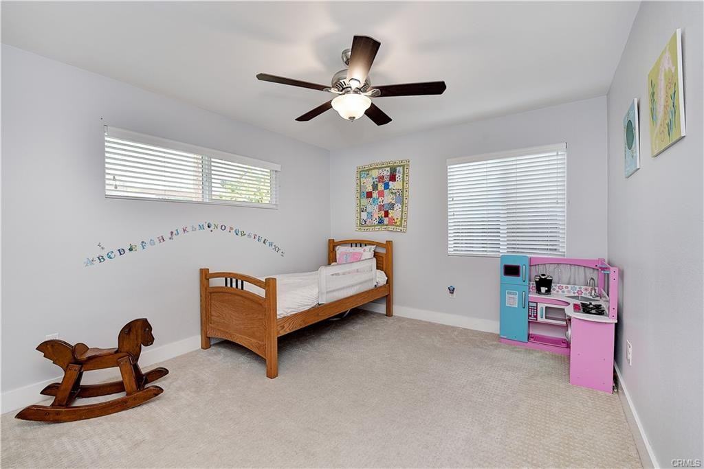 1622 Corsica Pl - Photo 3 of 8