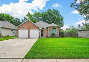 1735 Parkwood Dr - Photo 1 of 1