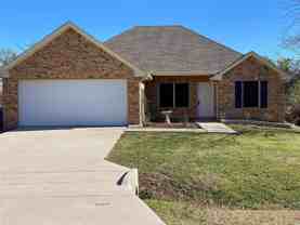 713 Charyl Lynn Dr - Photo 1 of 1