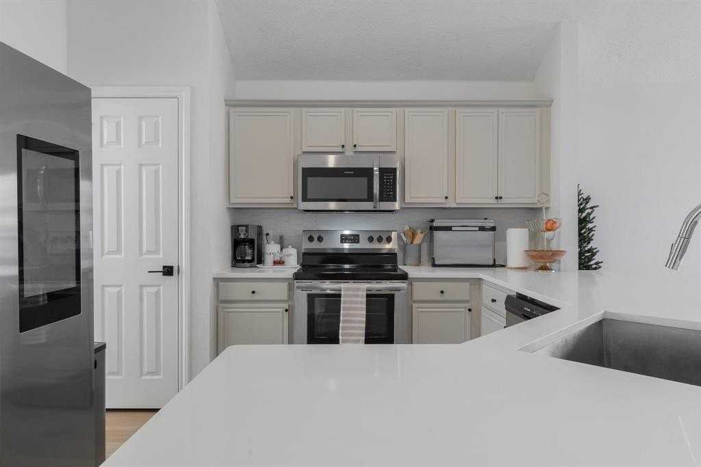 2827 Saint Martin Dr - Photo 7 of 27