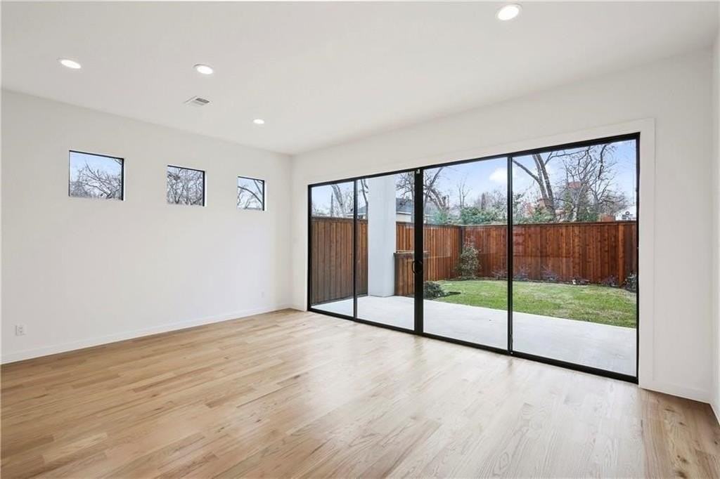 2329 Vagas St - Photo 3 of 16