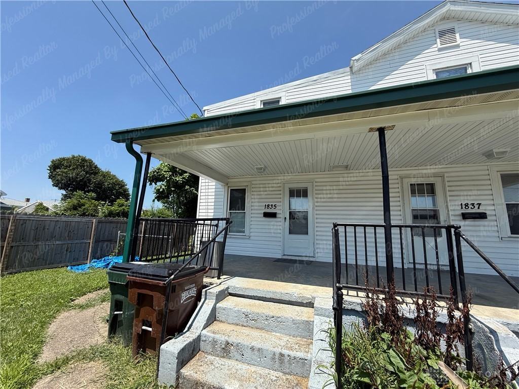 1835 Hillsdale Ave - Photo 2 of 22