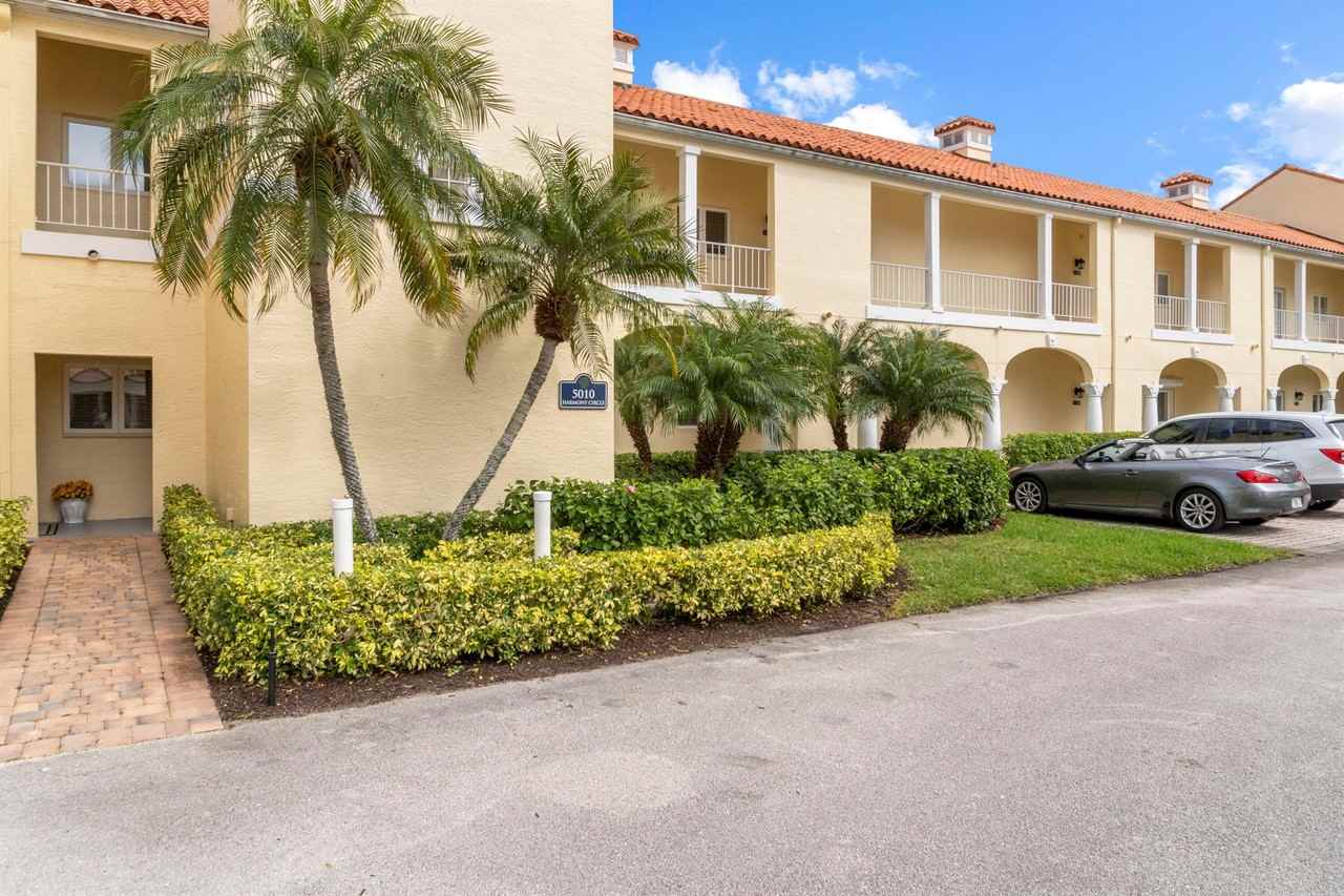 5010 Harmony Cir - Photo 2 of 40