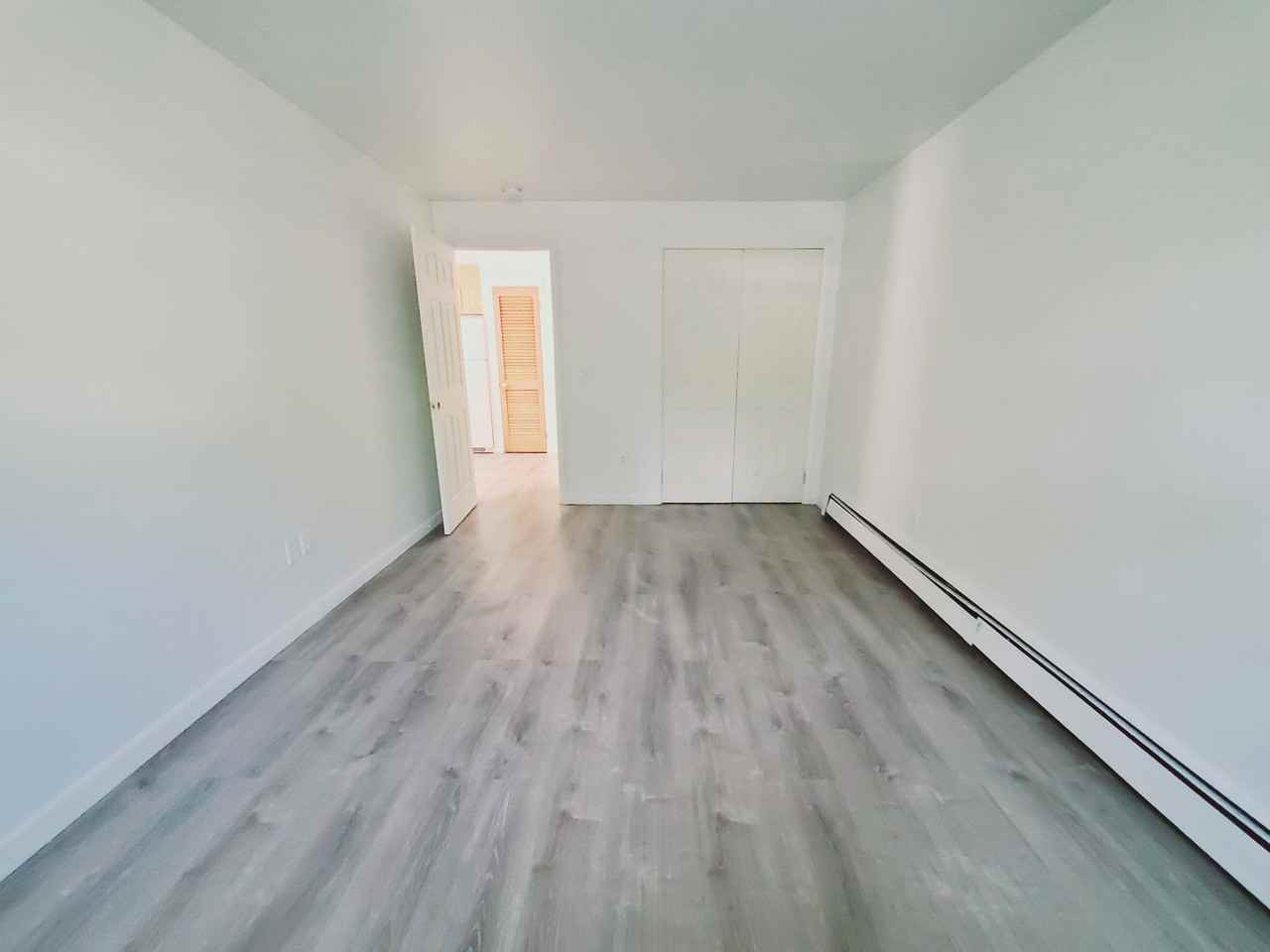 33 Holcomb Ave #2 - Photo 5 of 8