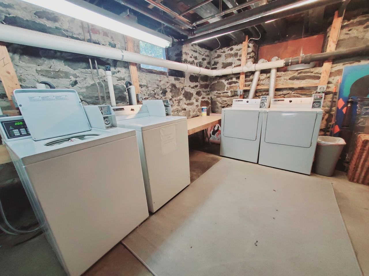 33 Holcomb Ave #2 - Photo 7 of 8