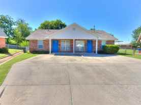 828 Russell Cir #830 - Photo 1 of 1