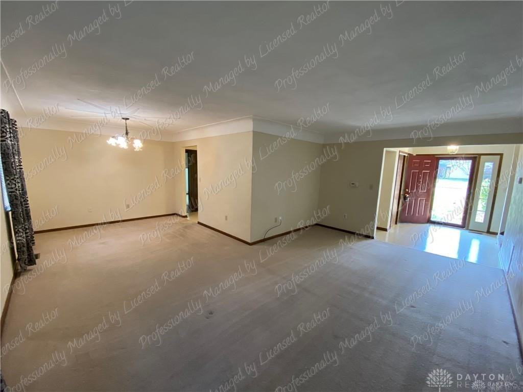 1926 Edith Marie Dr - Photo 4 of 33