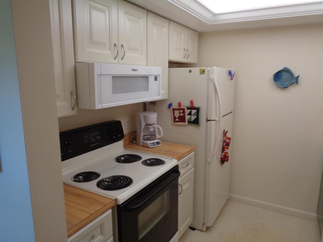 5527 Gulfstream Way - Photo 3 of 30