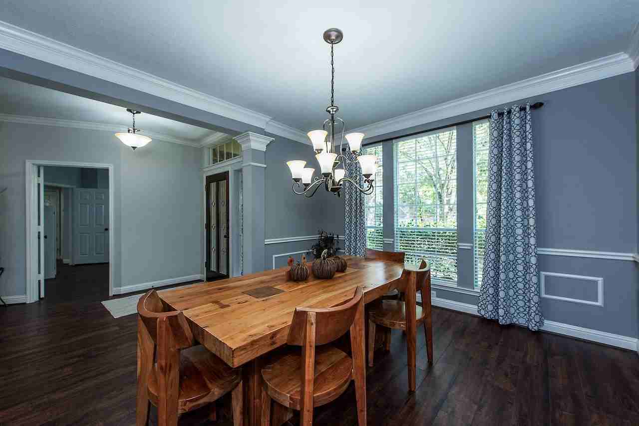 11 Crested Point Pl - Photo 7 of 49