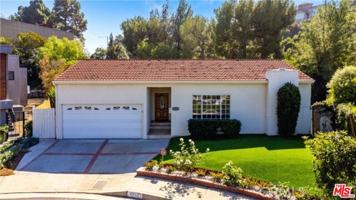 featured image of 2925 Dona Susana Dr