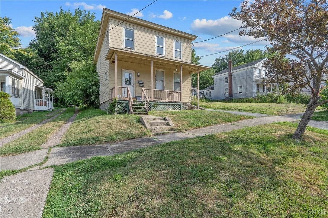 117 W Schuyler St - Photo 2 of 14