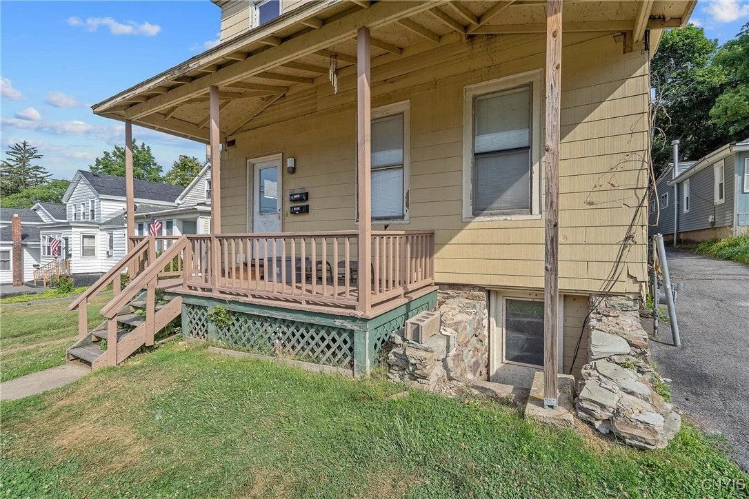 117 W Schuyler St - Photo 4 of 14