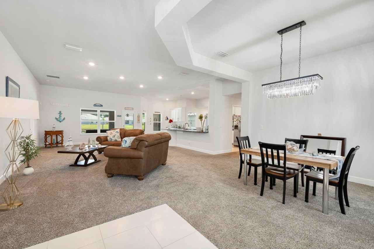 8517 Waterstone Blvd - Photo 7 of 50