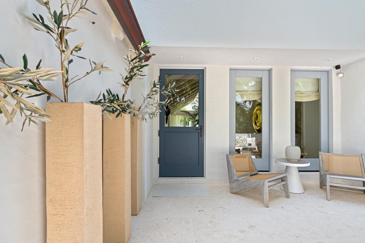 365 Hibiscus Ave - Photo 7 of 30