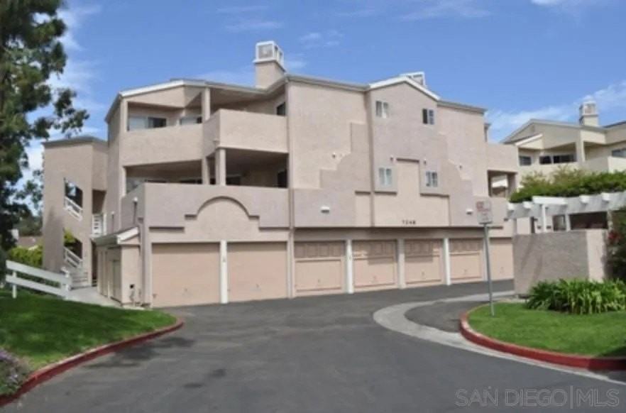 7248 Camino Degrazia Unit 295 #295