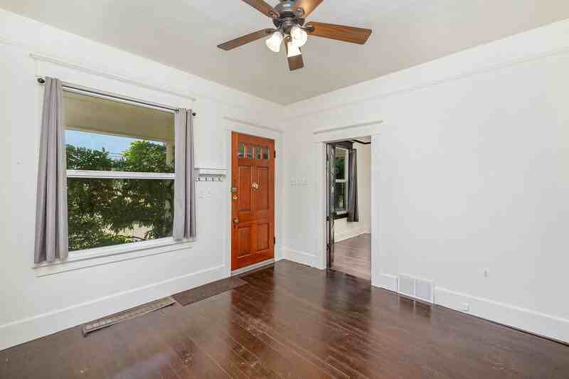 4406 6th Ave Nw - Photo 3 of 17
