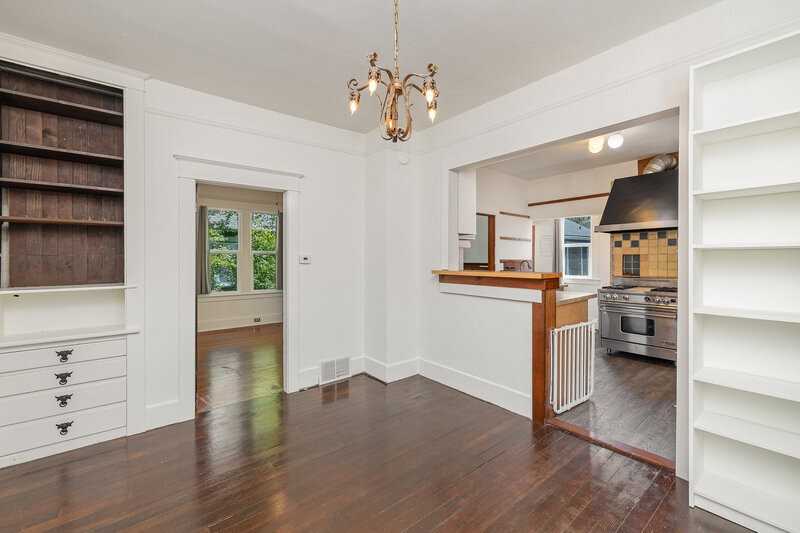 4406 6th Ave Nw - Photo 5 of 17