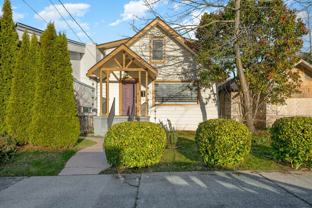 8040 16th Ave Ne - Photo 1 of 1