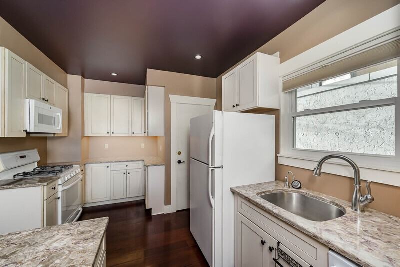 8040 16th Ave Ne - Photo 3 of 12