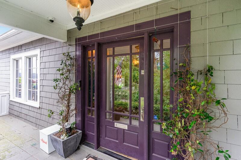 3901 S Court St - Photo 3 of 31