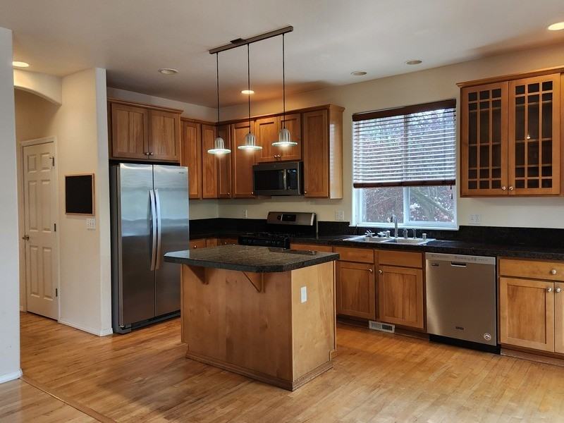 13239 124th Ct Ne - Photo 3 of 8