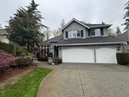 featured image of 19416 Ne 43rd Pl