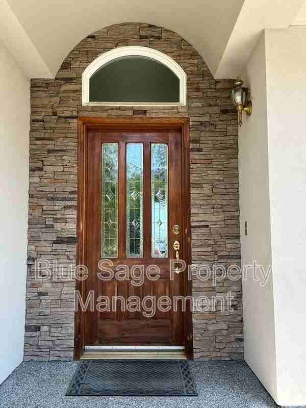 561 Doe Run Rd - Photo 3 of 24