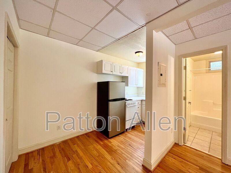 43 Ravenscroft Drive #7 - Photo 6 of 20