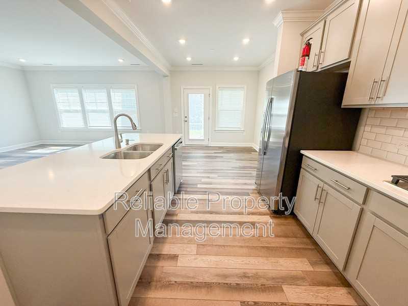 536 Tanner Lake Lane - Photo 6 of 32