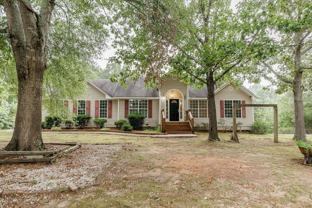 2603 Hog Mountain Rd - Photo 1 of 1