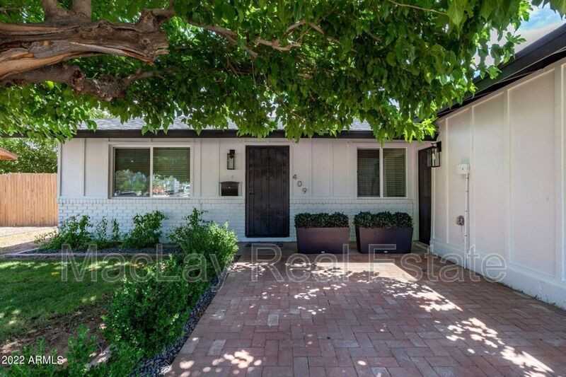 409 N Arrowhead Dr - Photo 2 of 23
