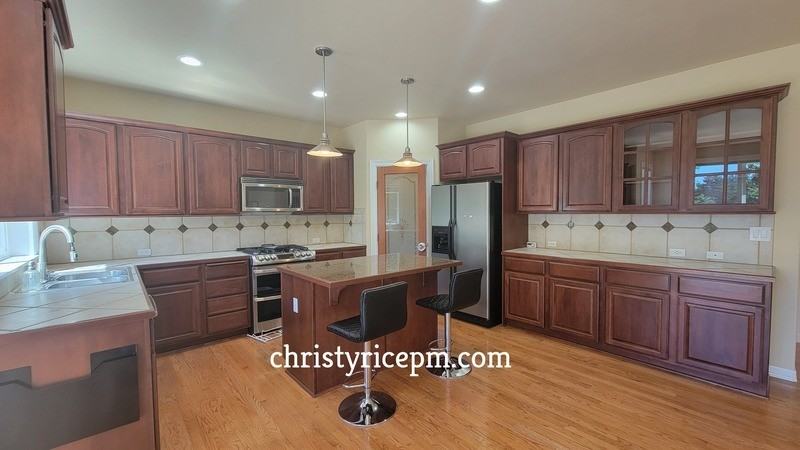 23043 Se 263rd St - Photo 2 of 21