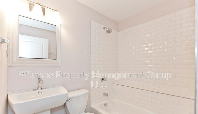 827 N Francisco Ave - Photo 6 of 9