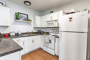 featured image of 898 En #G2-1