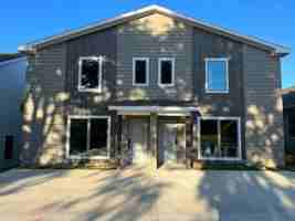 featured image of 2526 S Fannin Ave