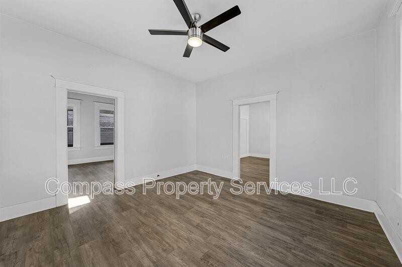 817 South 10th Street - Photo 2 of 13