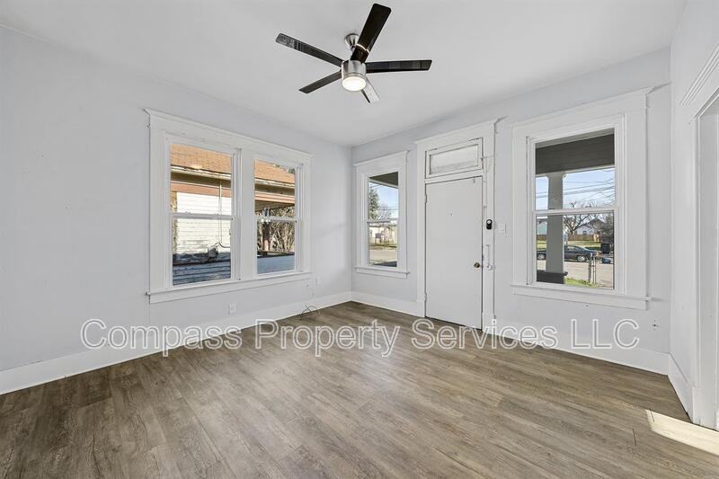 817 South 10th Street - Photo 3 of 13