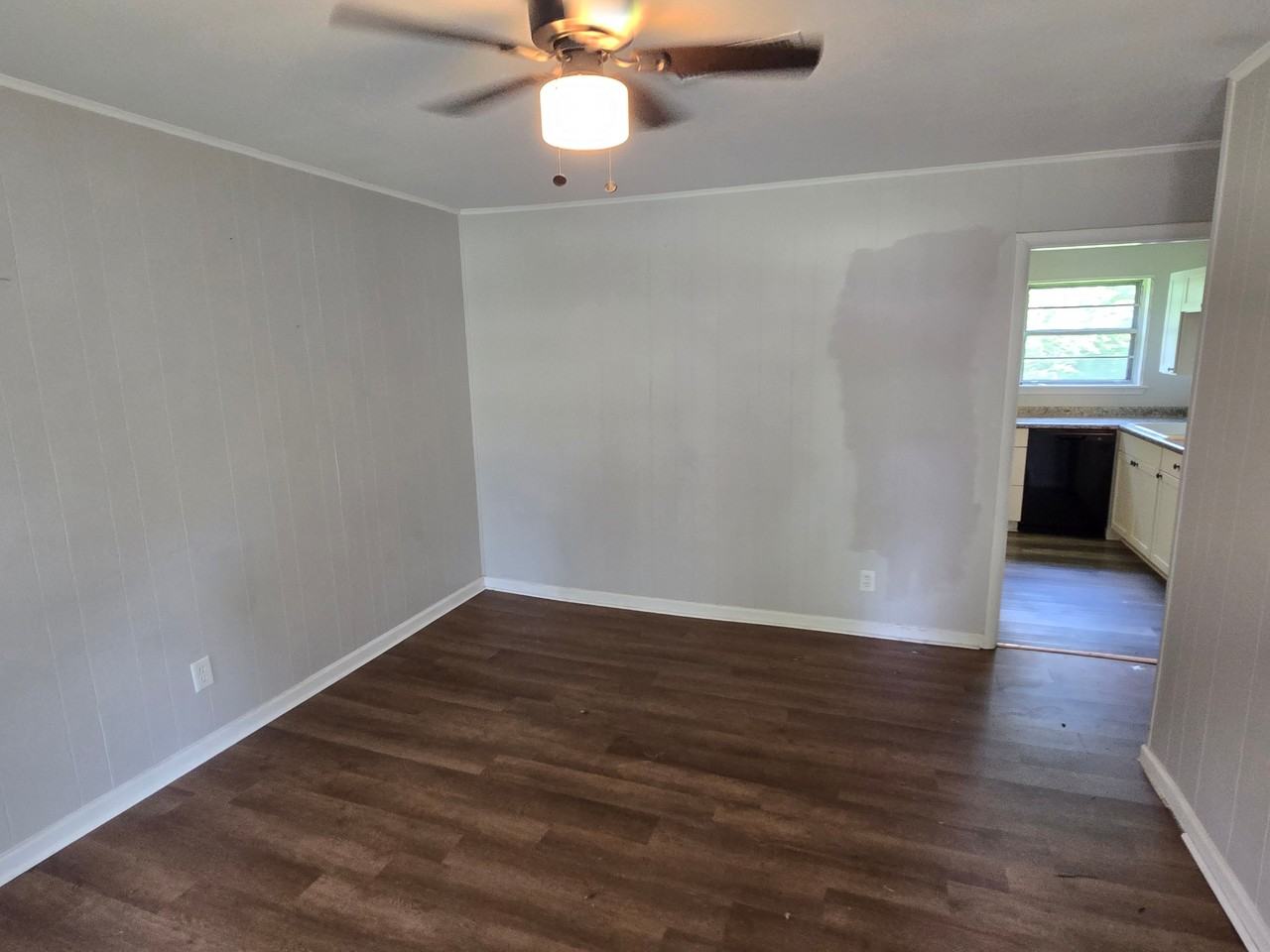 2901 Bermuda Ln - Photo 2 of 12