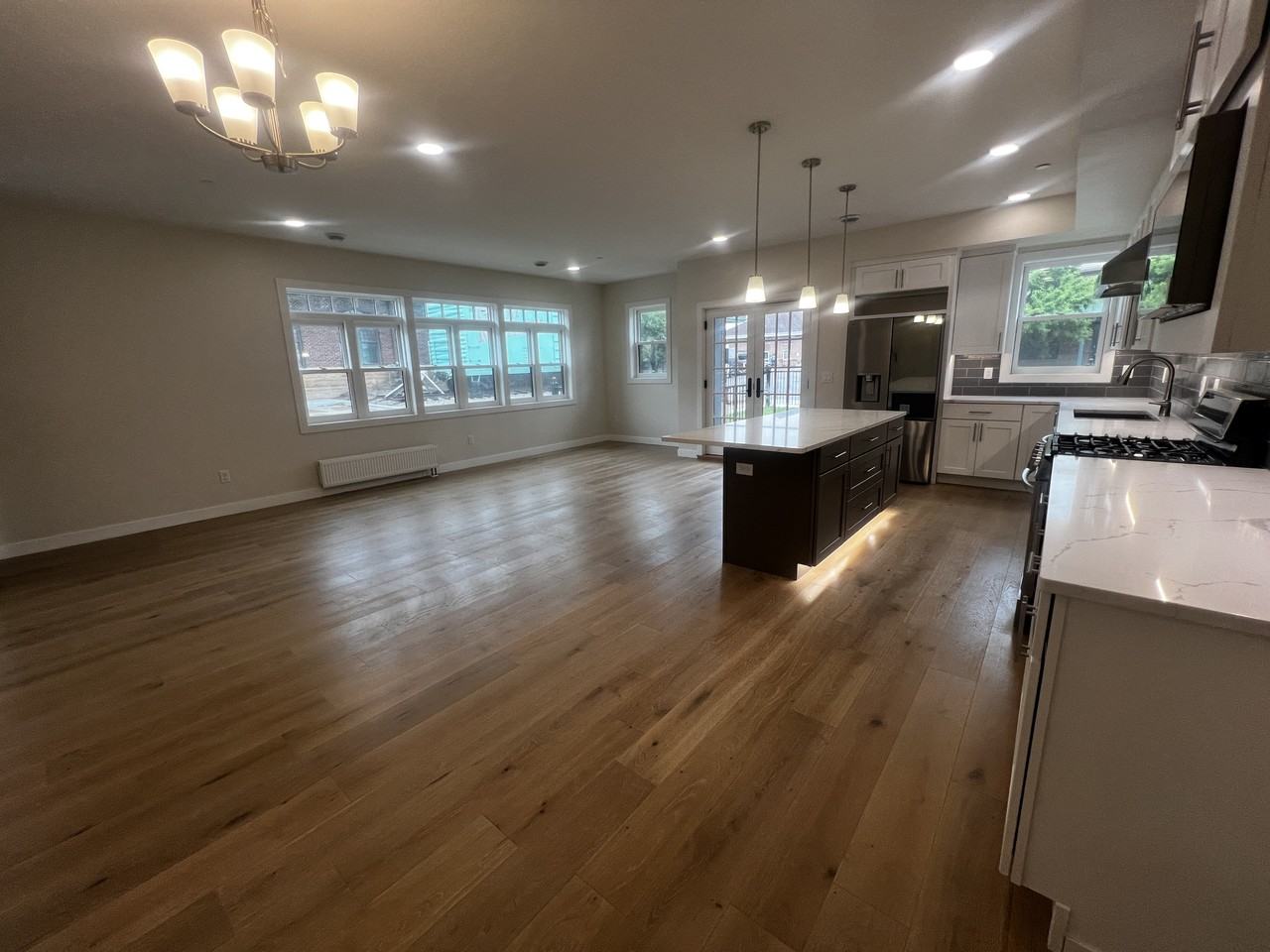 412 5th St N #502 - Photo 6 of 39