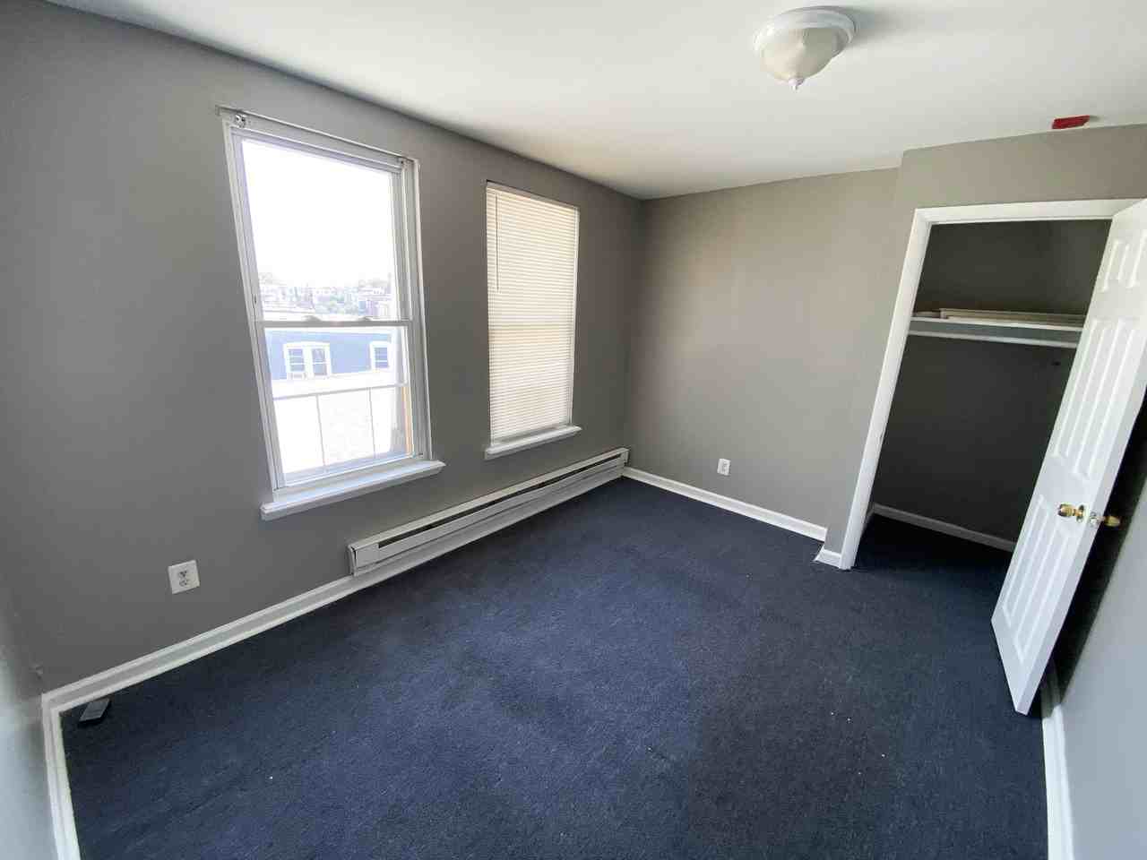 408 E Roosevelt Blvd - Photo 2 of 46