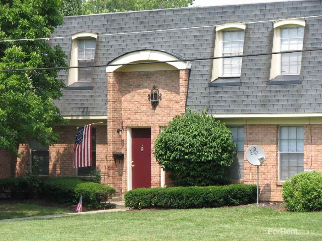 Forest Park Apts - Photo 3 of 19