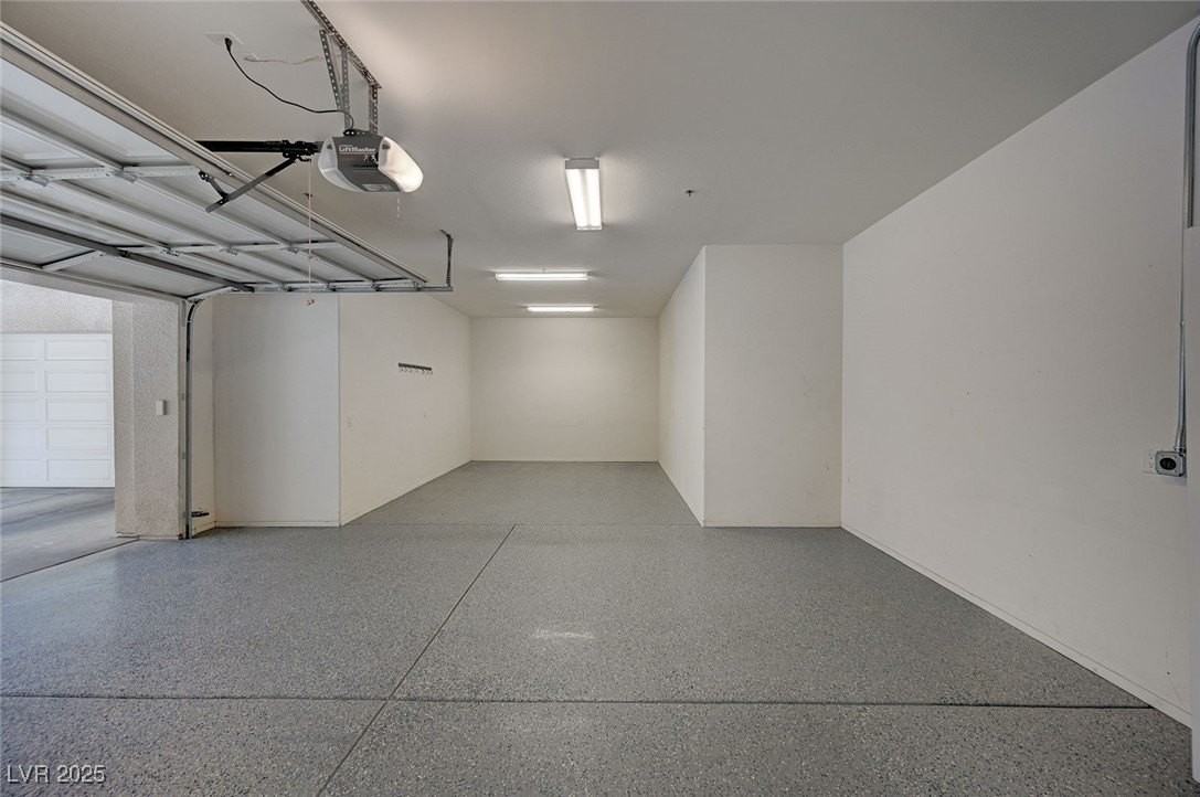 9201 Tesoras Dr #401 - Photo 6 of 50