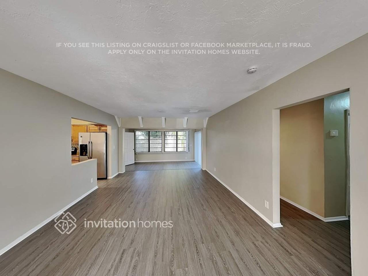 2608 Sw 34th Ave - Photo 4 of 20