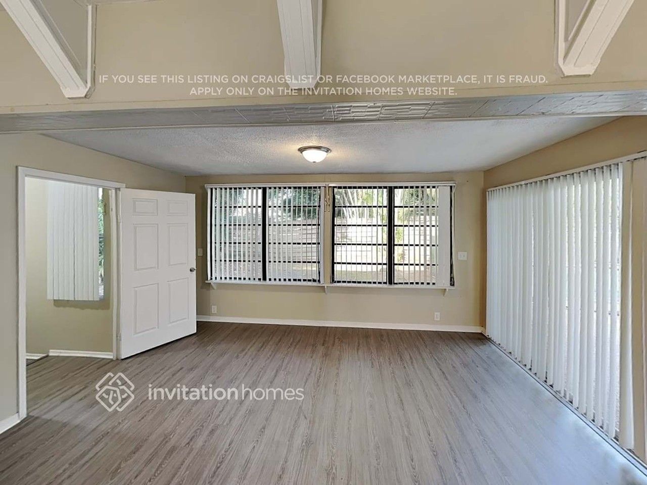 2608 Sw 34th Ave - Photo 5 of 20