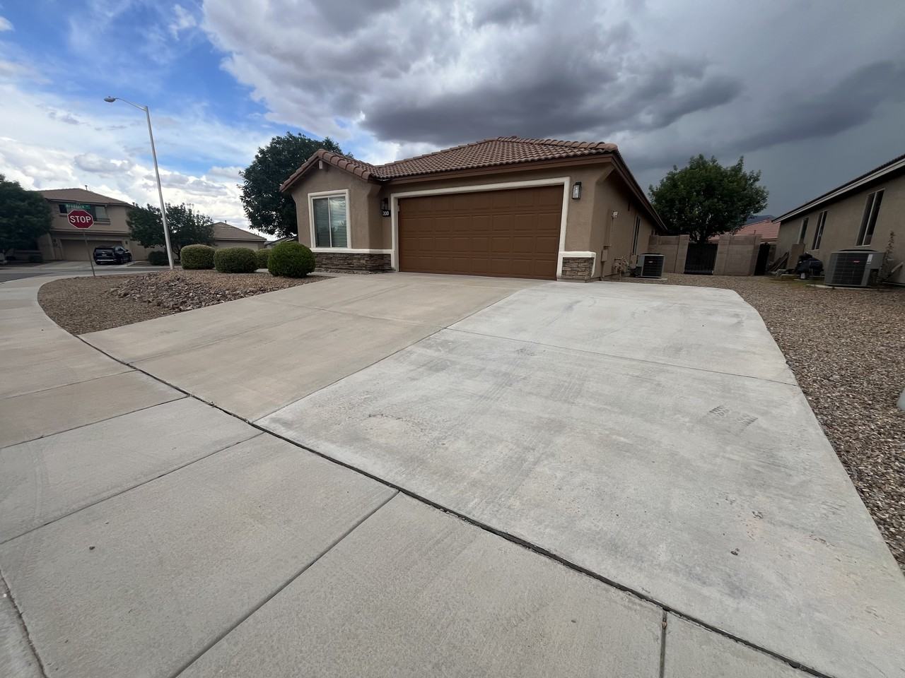 200 Balfour Place - Photo 2 of 19