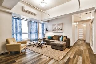 2070 Rue Clark #101 - Photo 1 of 1