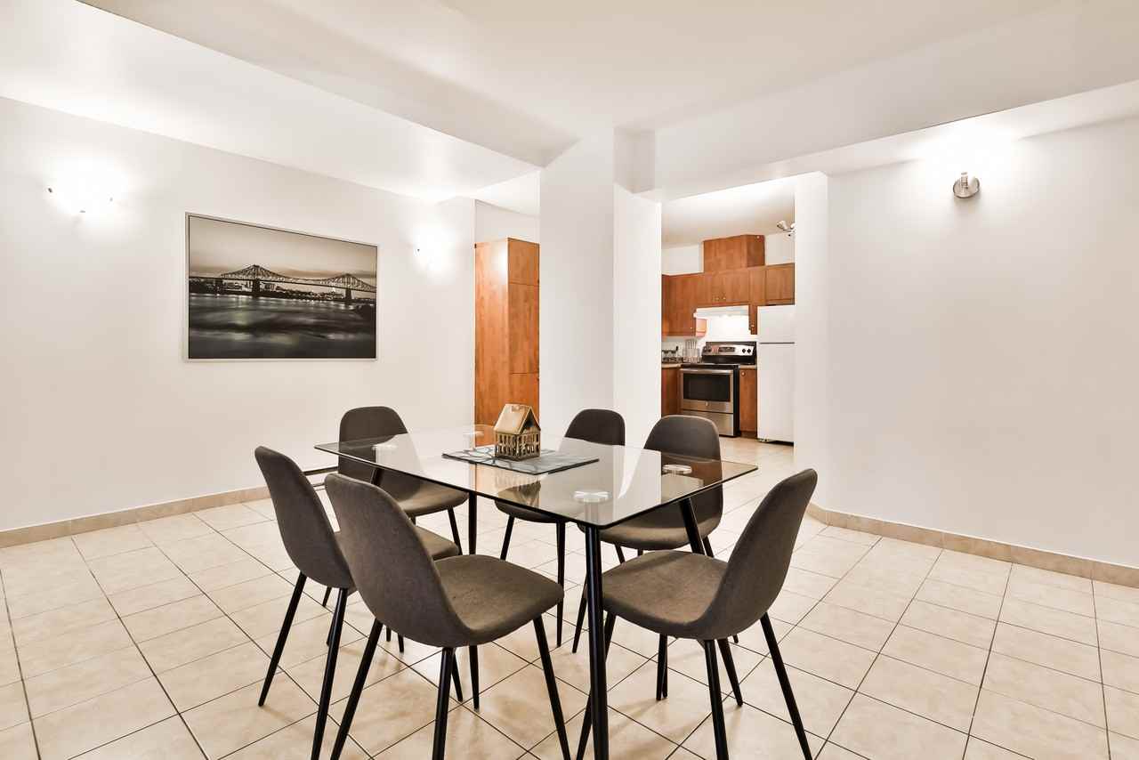 916B Rue Sainte-Catherine Est #7 - Photo 4 of 13