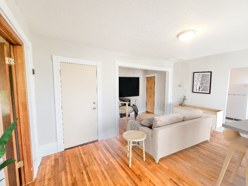 2640 Fillmore St Ne #4 - Photo 2 of 20