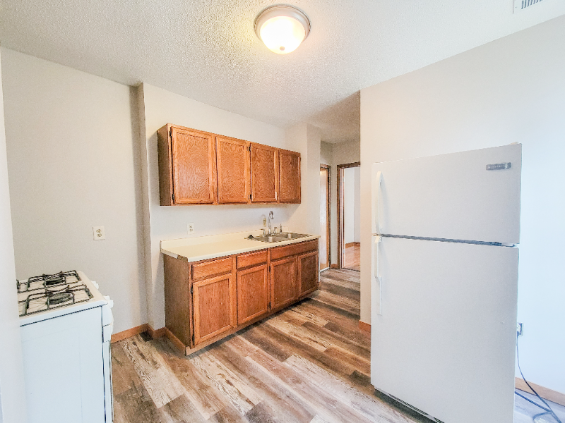 2640 Fillmore St Ne #4 - Photo 7 of 20